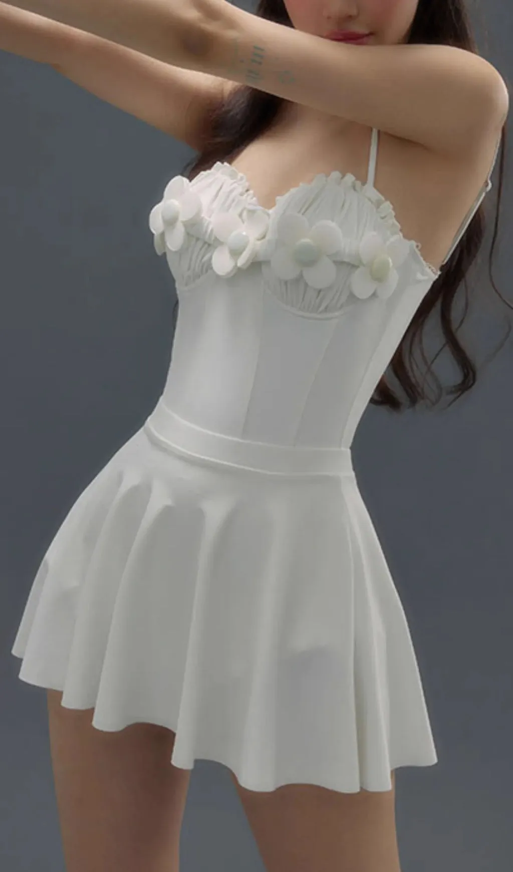 Deance White Flower One-Piece Swimsuit & Skirt Gloria Lanvin