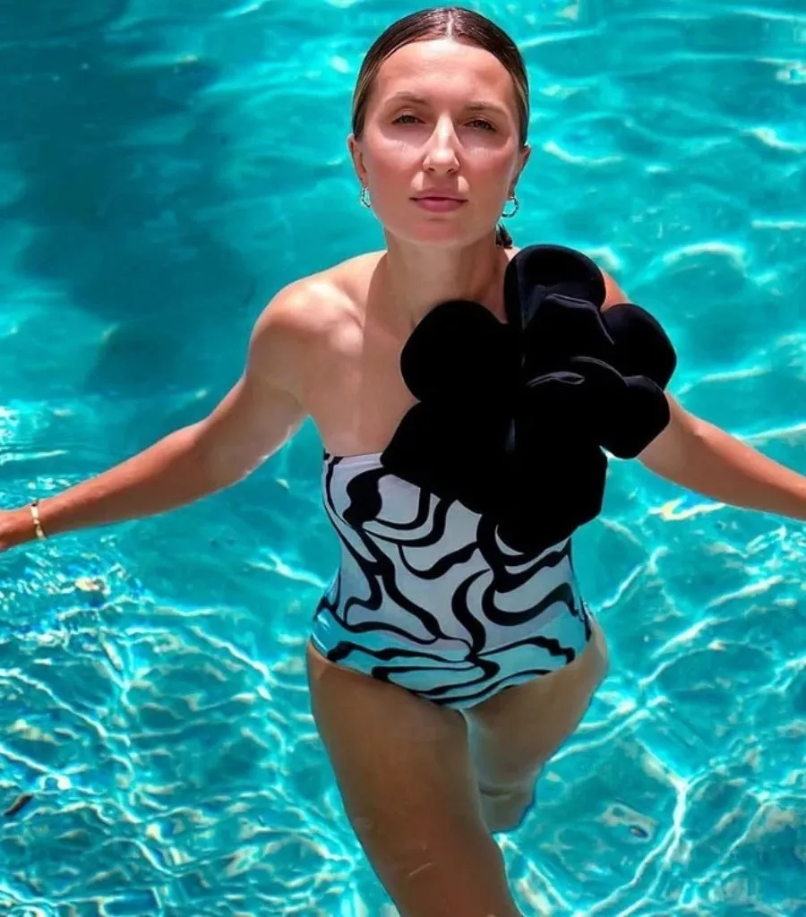 EXAGGERATED 3D FLOWER PRINTED ONE PIECE SWIMSUIT Gloria Lanvin