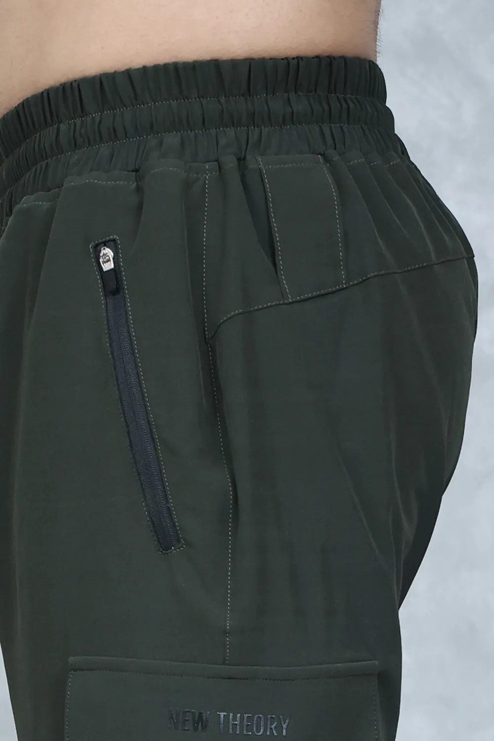 Muscle-Up Ribbed Tank - Black & Impact Woven Cargos - Olive
