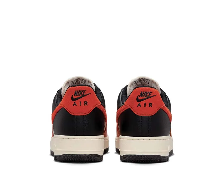 Nike Air Force 1'07 LV8
