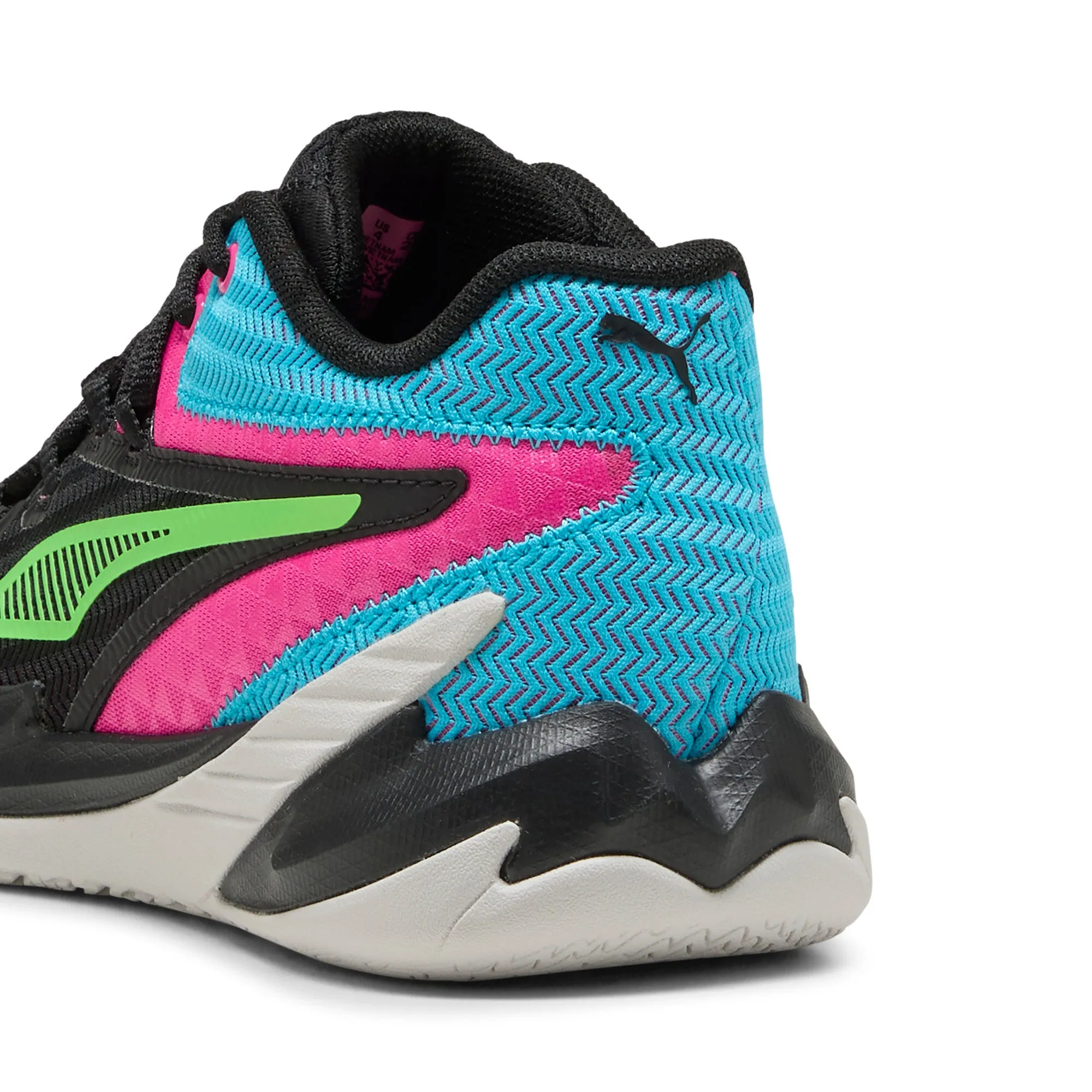 PUMA Big Kids' Dagger Basketball Shoes