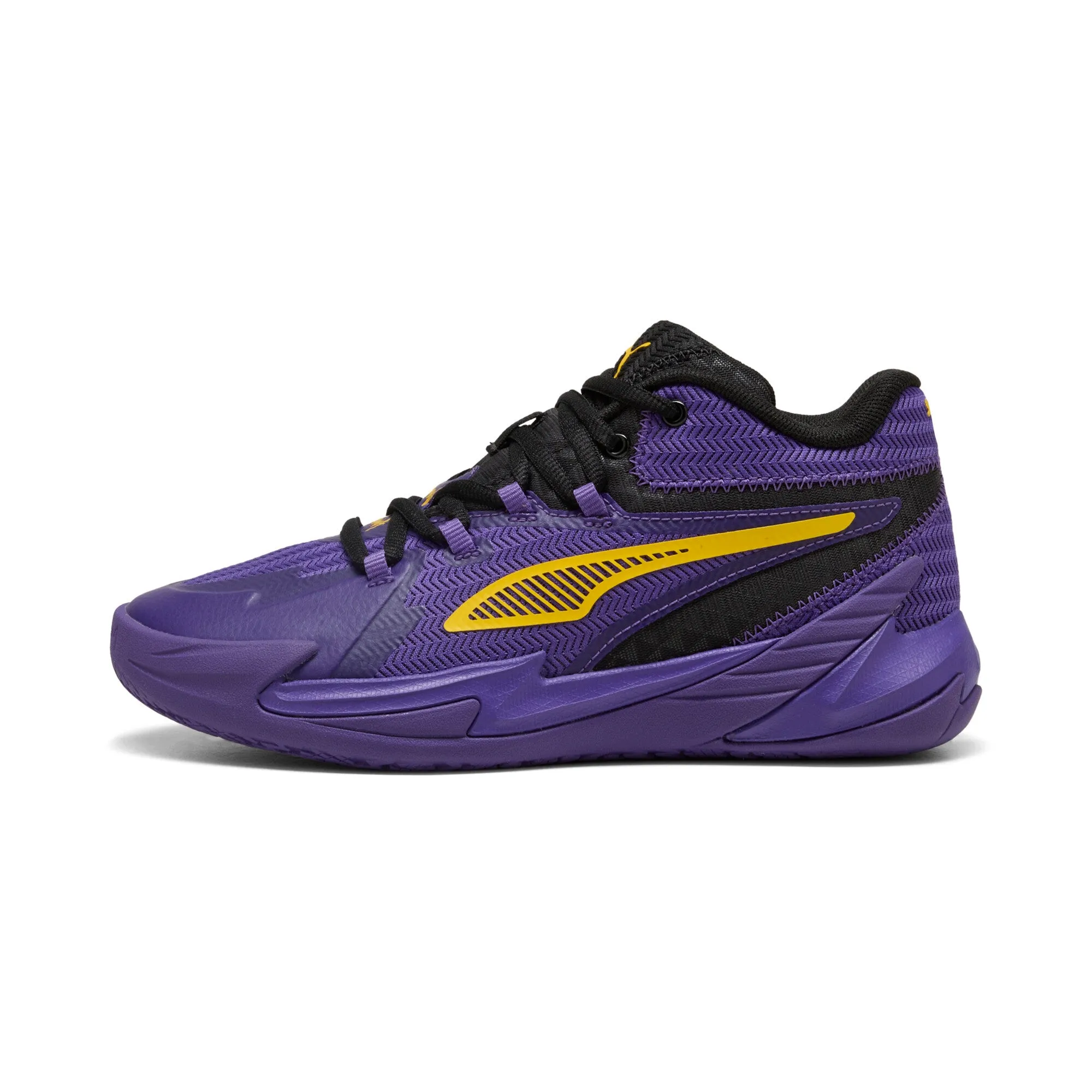 PUMA Big Kids' Dagger Basketball Shoes