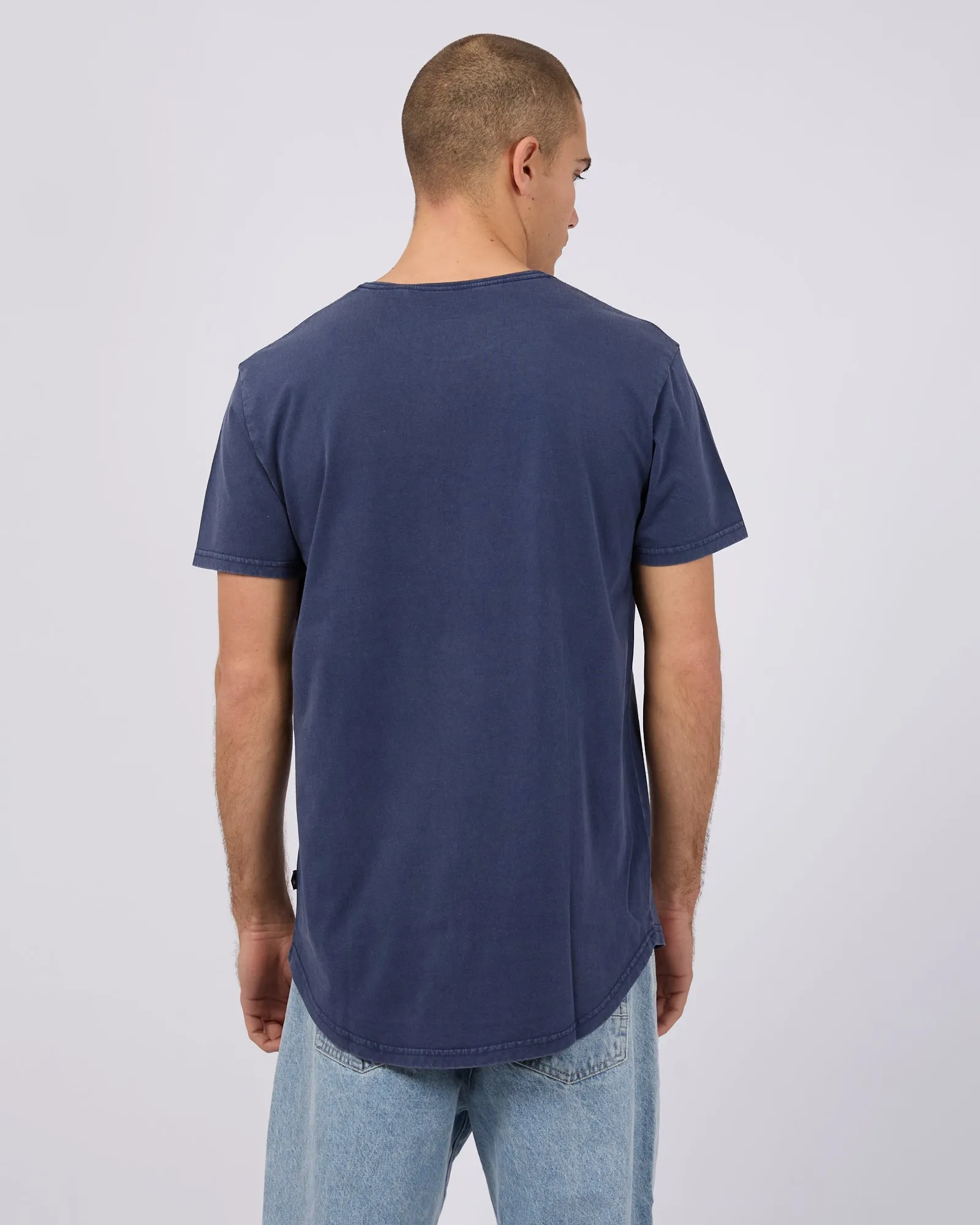 Tail Tee Navy