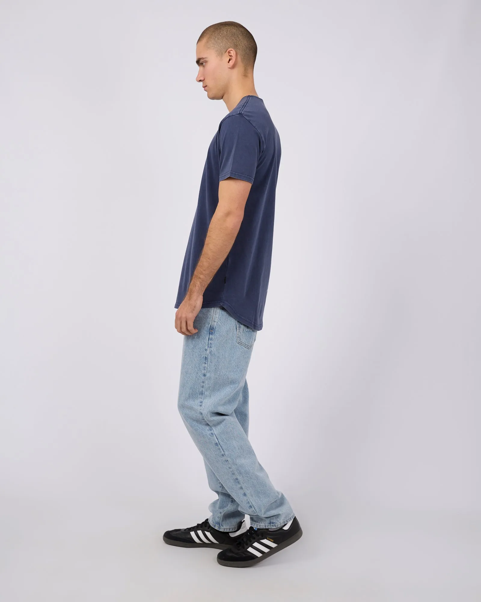 Tail Tee Navy