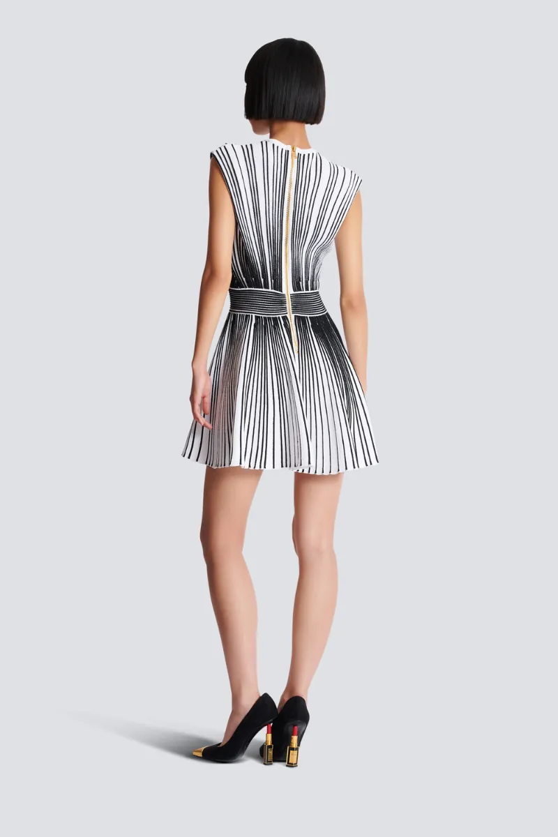 Two-Tone Flare Knit Dress
